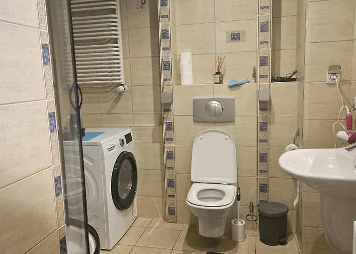 Gracious Shared * Wroclaw